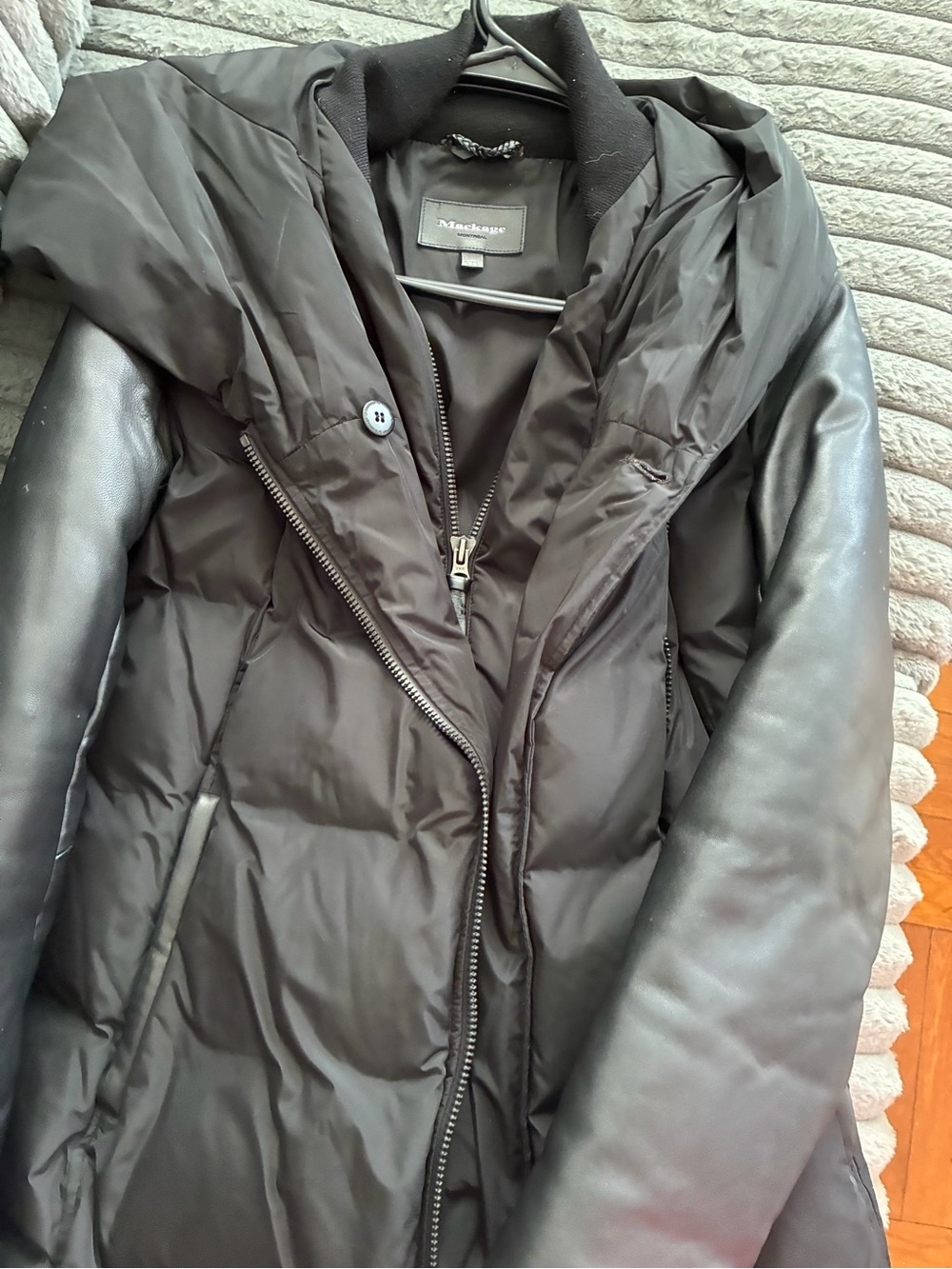 Mackage Black Quilted Puffer Coat with Leather Sleeves - Picture 2 of 5